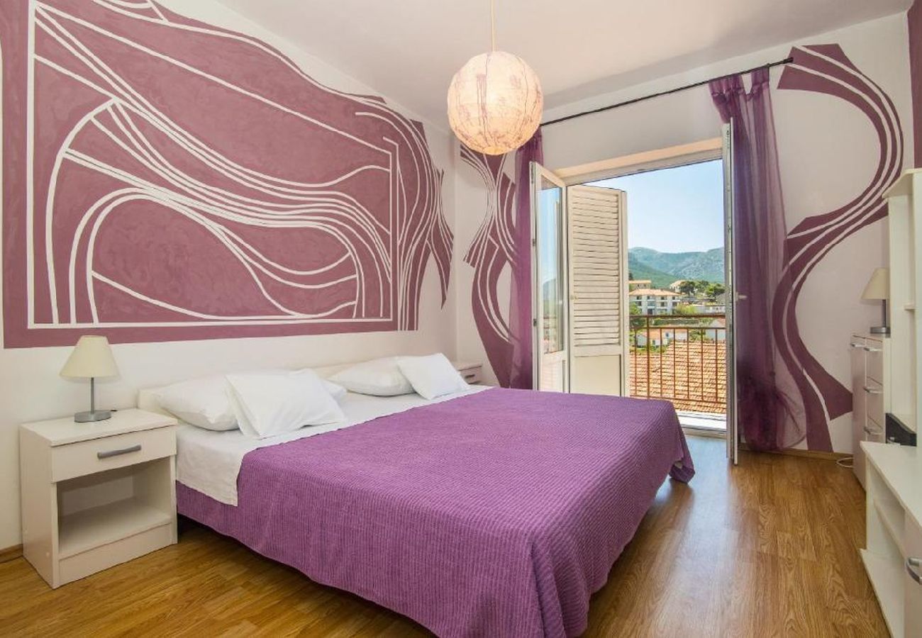 Appartamento a Jelsa - Appartamento in Gelsa (Jelsa) con balcone, Climatizzazione, WIFI (3621-1)