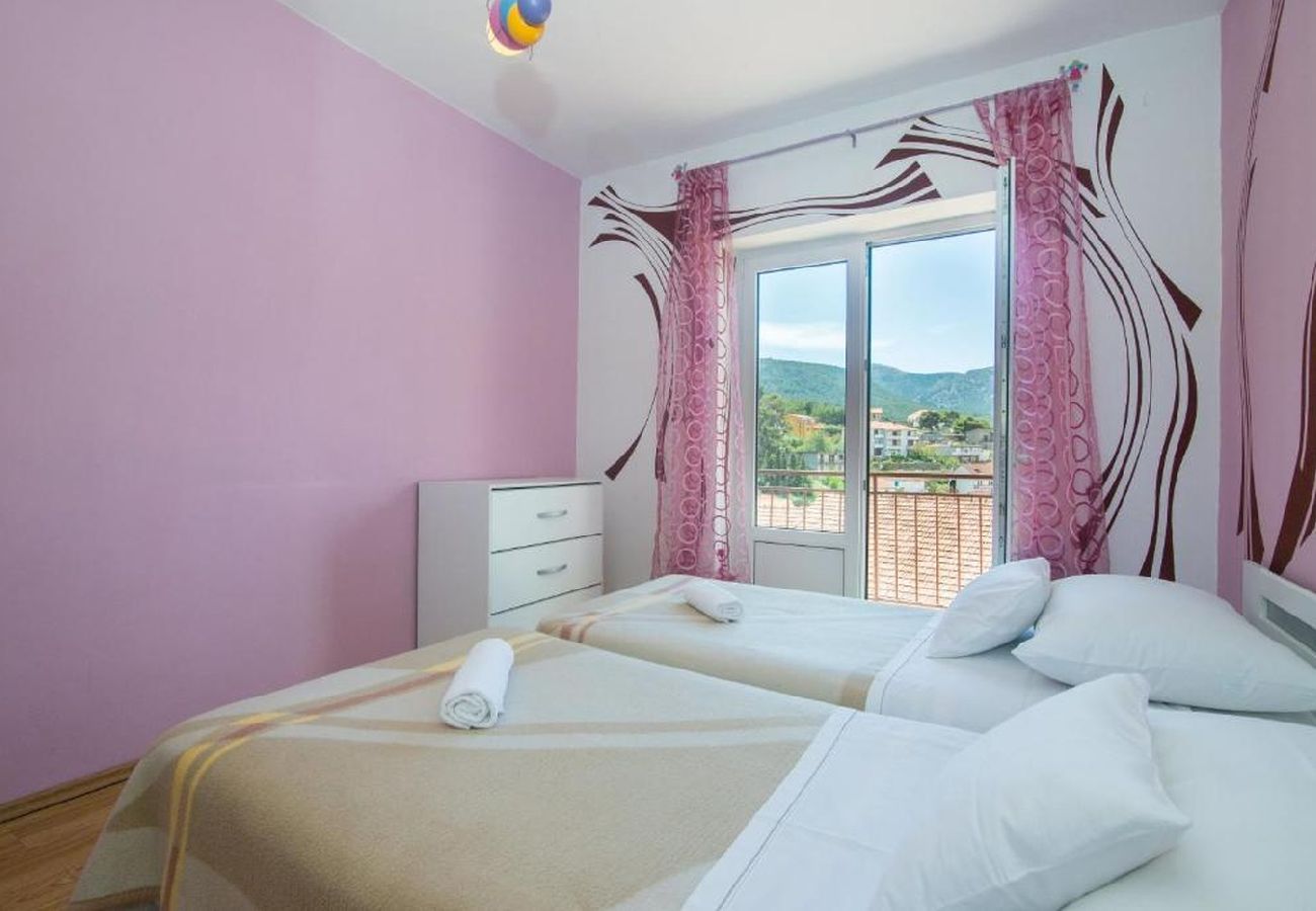 Appartamento a Jelsa - Appartamento in Gelsa (Jelsa) con balcone, Climatizzazione, WIFI (3621-1)