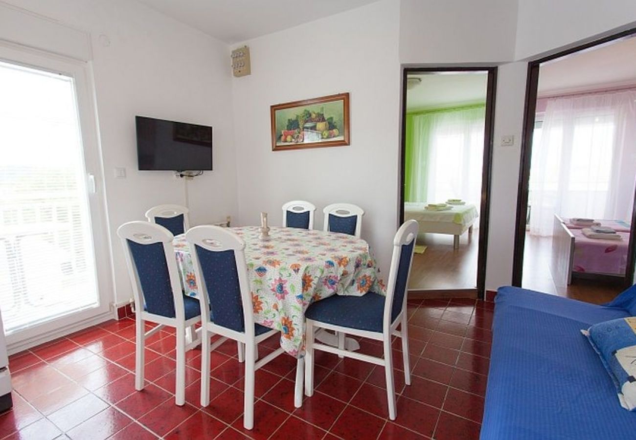 Appartamento a Omišalj - Appartamento in Castelmuschio (Omisalj) con vista mare, balcone, Climatizzazione, WIFI (3623-1)