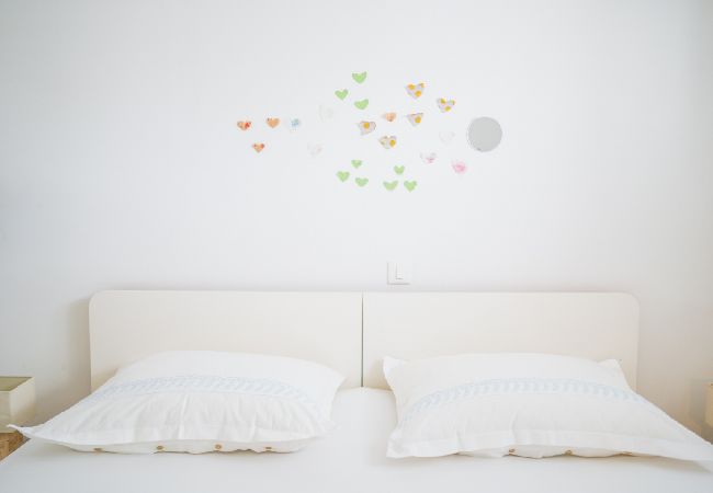 Studio a Žrnovo - Appartamento Studio in Žrnovo con terrazzo, Climatizzazione, WIFI (3709-1) Studio a Žrnovo - Appartamento Studio in Žrnovo con terrazzo, Climatizzazione, WIFI (3709-1)