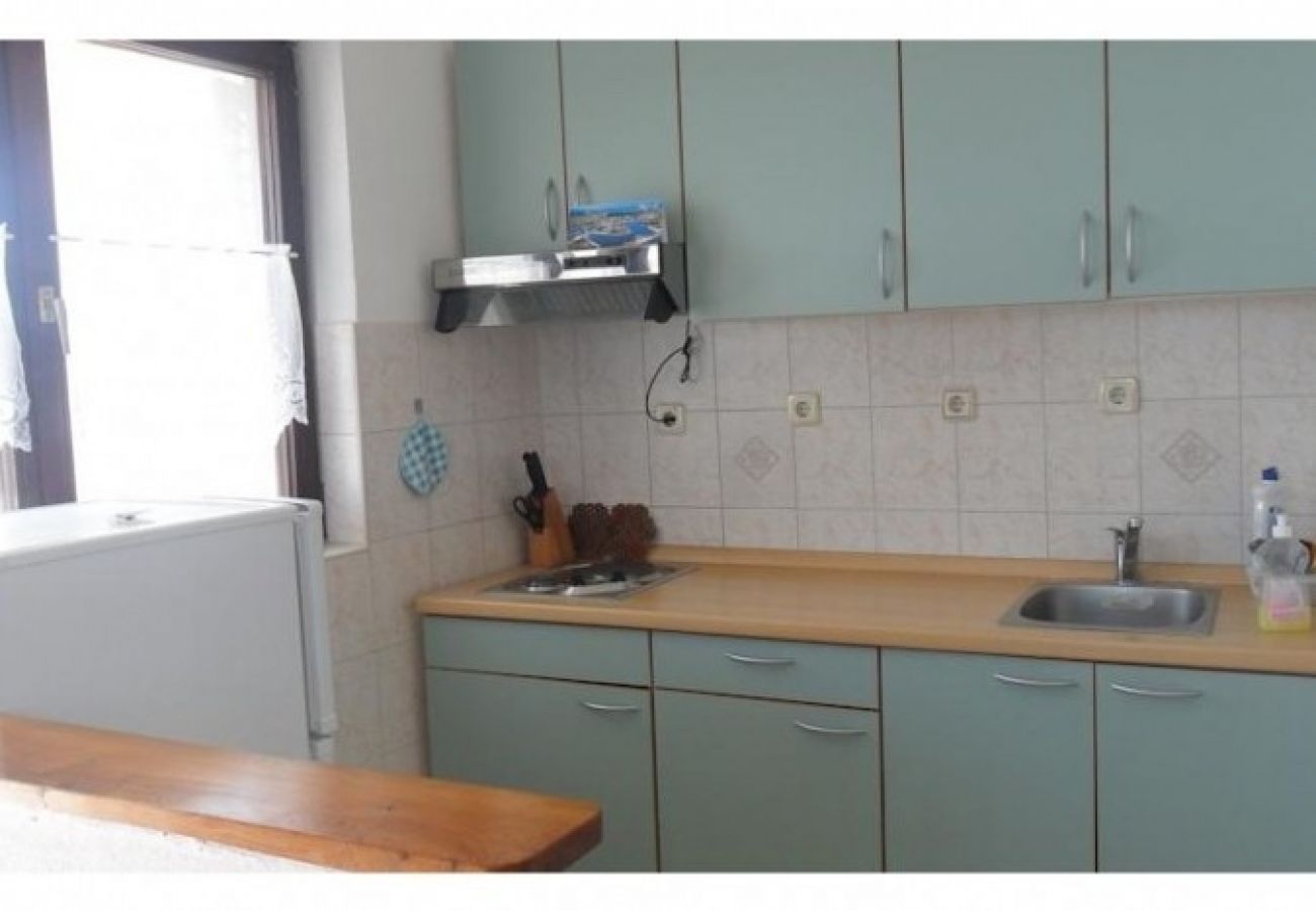 Appartamento a Nin - Appartamento in Nona (Nin) con terrazzo, Climatizzazione, WIFI (3722-1)