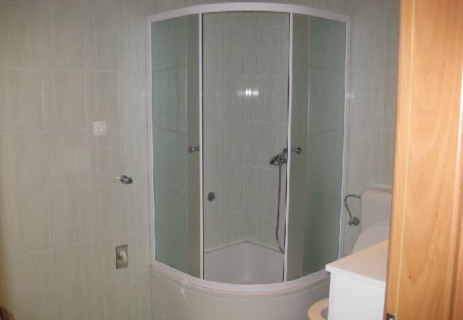 Appartamento a Bol - Appartamento in Vallo della Brazza (Bol) con vista mare, terrazzo, Climatizzazione, WIFI (3739-1) Appartamento a Bol - Appartamento in Vallo della Brazza (Bol) con vista mare, terrazzo, Climatizzazione, WIFI (3739-1)