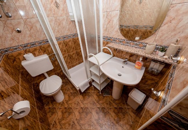 Appartamento a Mundanije - Appartamento in Mundanije con vista mare, terrazzo, Climatizzazione, WIFI (3748-1) Appartamento a Mundanije - Appartamento in Mundanije con vista mare, terrazzo, Climatizzazione, WIFI (3748-1)