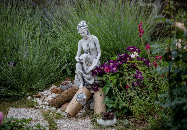 Appartamento a Mundanije - Appartamento in Mundanije con vista mare, terrazzo, Climatizzazione, WIFI (3748-4) Appartamento a Mundanije - Appartamento in Mundanije con vista mare, terrazzo, Climatizzazione, WIFI (3748-4)