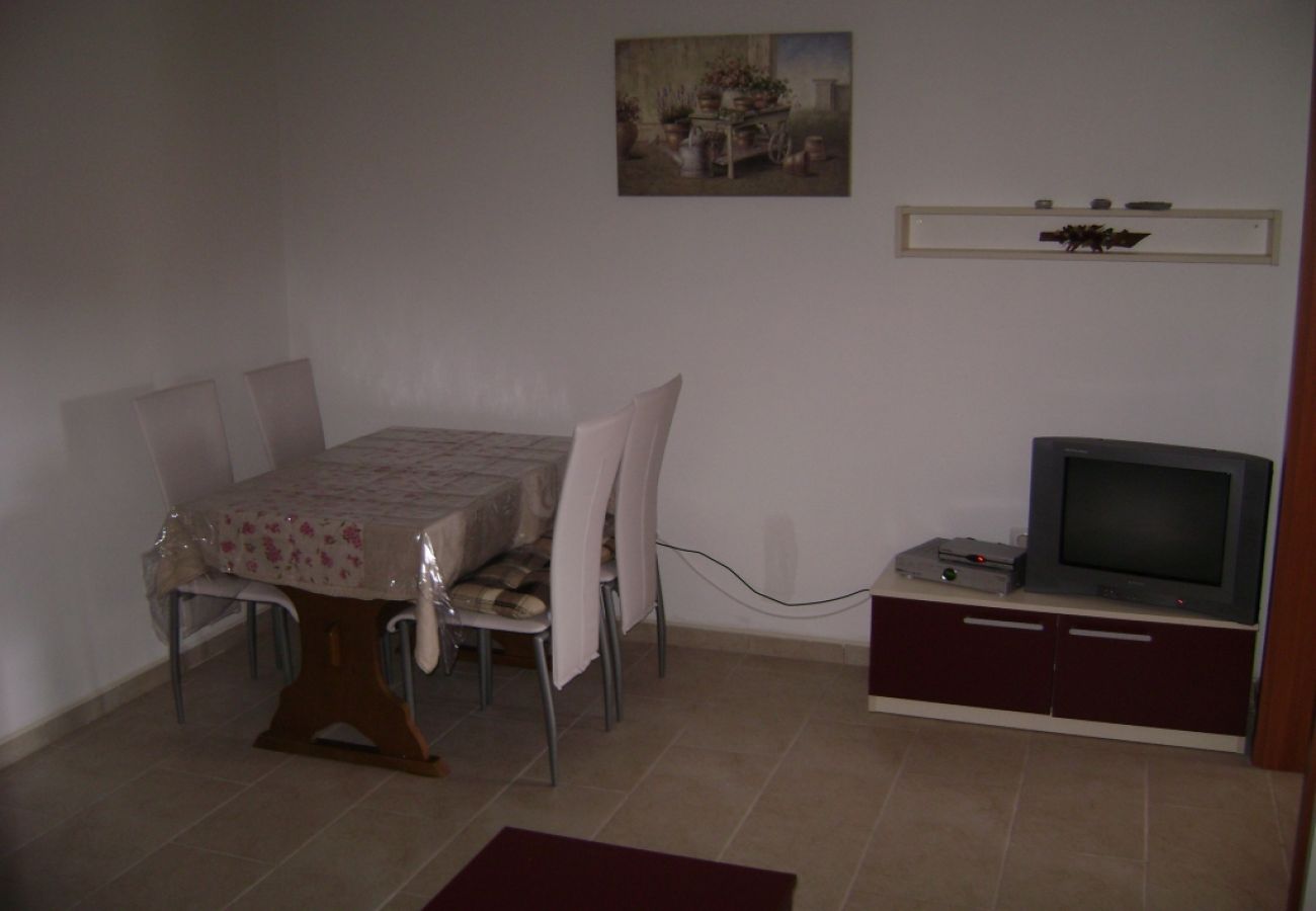 Appartamento a Lopar - Appartamento in Loparo (Lopar) con terrazzo, Climatizzazione, WIFI (568-4)