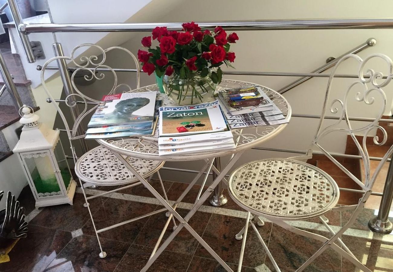 Appartamento a Nin - Appartamento in Zaton (Zadar) con balcone, Climatizzazione, WIFI, Lavatrice (3796-2)