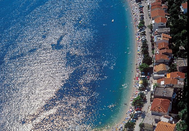 Appartamento a Podgora - Appartamento in Podgora con vista mare, terrazzo, Climatizzazione, WIFI (3812-1) Appartamento a Podgora - Appartamento in Podgora con vista mare, terrazzo, Climatizzazione, WIFI (3812-1)