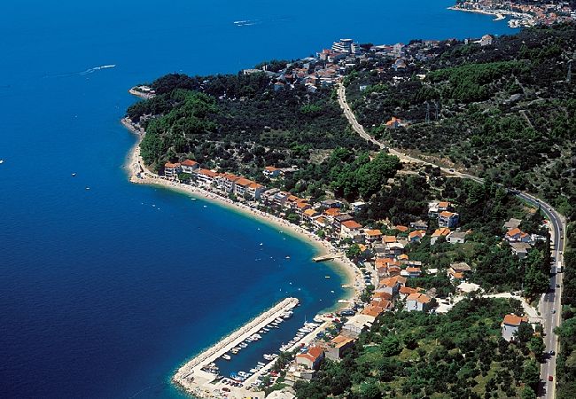 Appartamento a Podgora - Appartamento in Podgora con vista mare, terrazzo, Climatizzazione, WIFI (3812-3) Appartamento a Podgora - Appartamento in Podgora con vista mare, terrazzo, Climatizzazione, WIFI (3812-3)