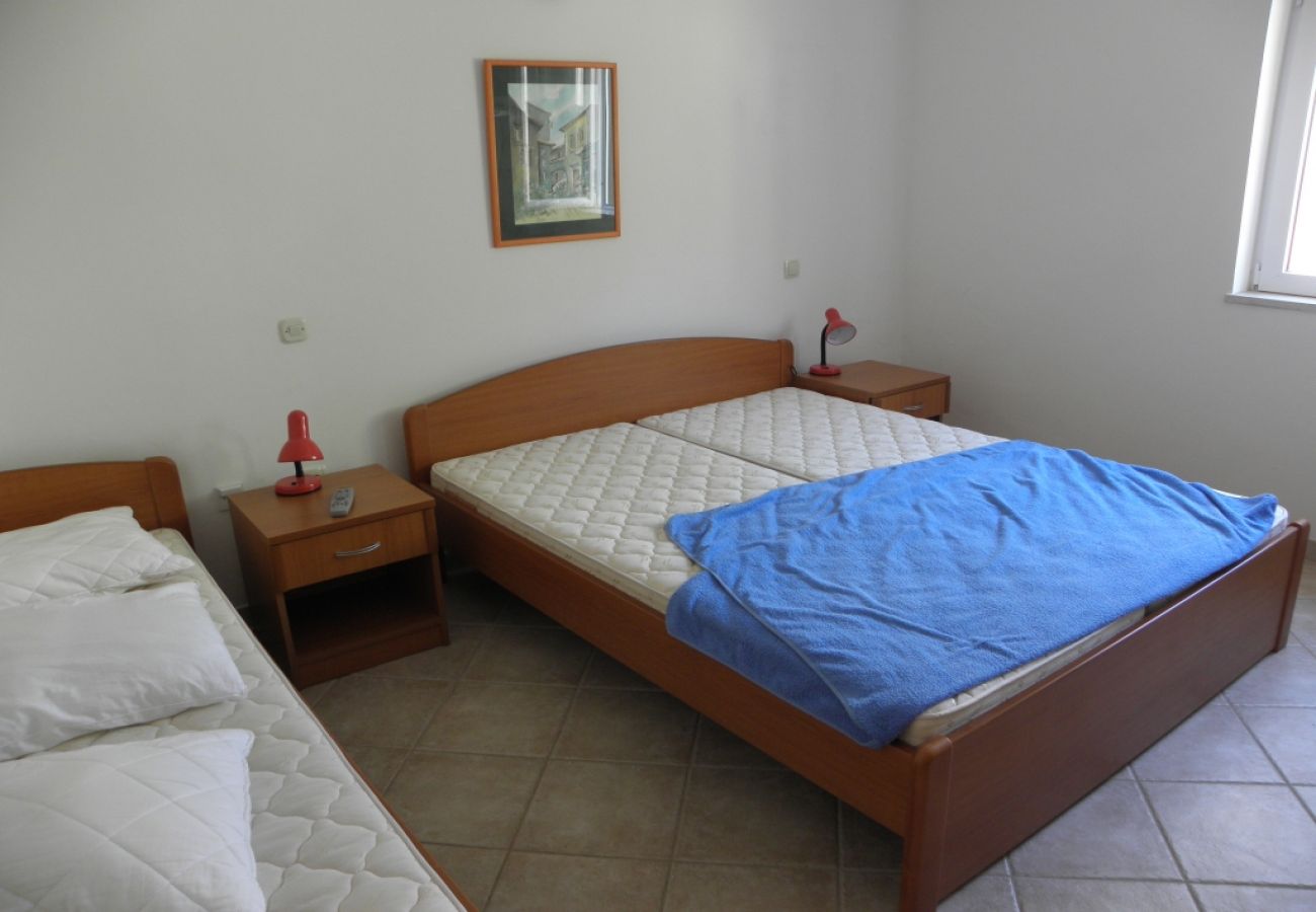 Appartamento a Podgora - Appartamento in Podgora con vista mare, terrazzo, Climatizzazione, WIFI (3812-3)