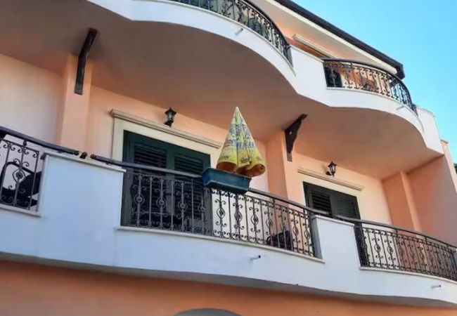 Appartamento a Podgora - Appartamento in Podgora con vista mare, terrazzo, Climatizzazione, WIFI (3812-4) Appartamento a Podgora - Appartamento in Podgora con vista mare, terrazzo, Climatizzazione, WIFI (3812-4)