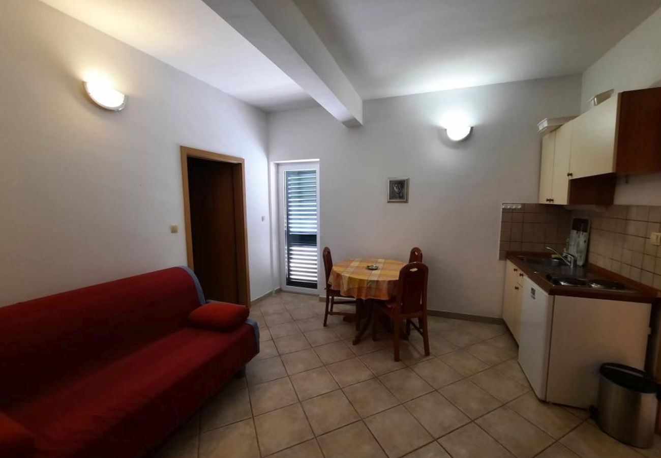 Appartamento a Podgora - Appartamento in Podgora con vista mare, terrazzo, Climatizzazione, WIFI (3812-5)