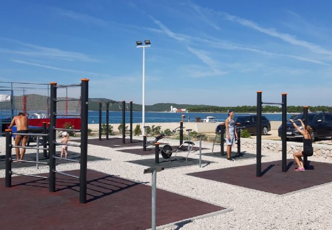 Appartamento a Šibenik-Brodarica - Appartamento in Brodarica con vista mare, balcone, Climatizzazione, WIFI (3814-2) Appartamento a Šibenik-Brodarica - Appartamento in Brodarica con vista mare, balcone, Climatizzazione, WIFI (3814-2)