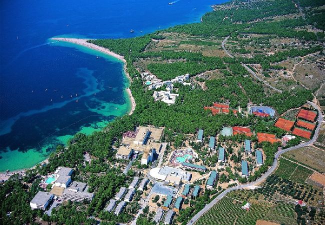 Appartamento a Bol - Appartamento in Vallo della Brazza (Bol) con vista mare, balcone, Climatizzazione, WIFI (3835-2) Appartamento a Bol - Appartamento in Vallo della Brazza (Bol) con vista mare, balcone, Climatizzazione, WIFI (3835-2)