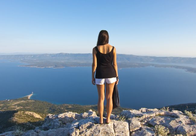 Appartamento a Bol - Appartamento in Vallo della Brazza (Bol) con vista mare, balcone, Climatizzazione, WIFI (3835-2) Appartamento a Bol - Appartamento in Vallo della Brazza (Bol) con vista mare, balcone, Climatizzazione, WIFI (3835-2)