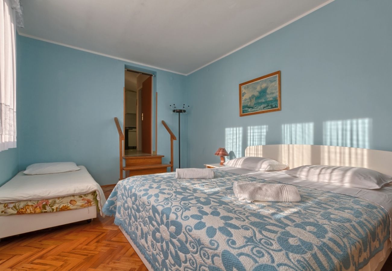 Appartamento a Štinjan - Appartamento in Stignano (Stinjan) con vista mare, balcone, Climatizzazione, WIFI (3326-3)