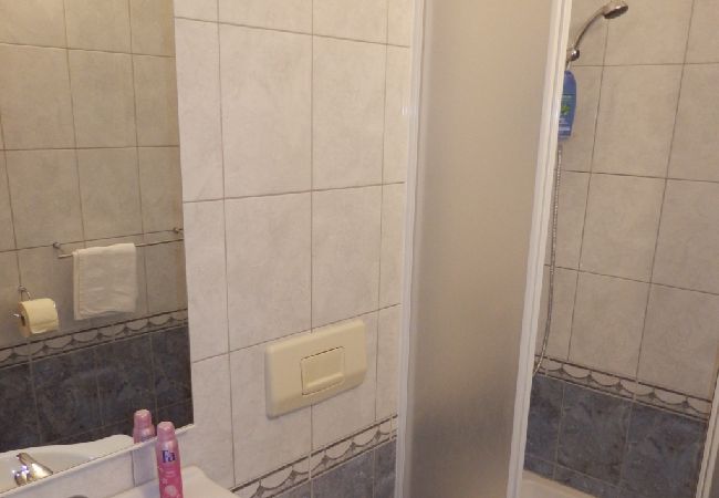 Studio a Duce - Appartamento Studio in Duće con vista mare, balcone, Climatizzazione, WIFI (4173-6) Studio a Duce - Appartamento Studio in Duće con vista mare, balcone, Climatizzazione, WIFI (4173-6)