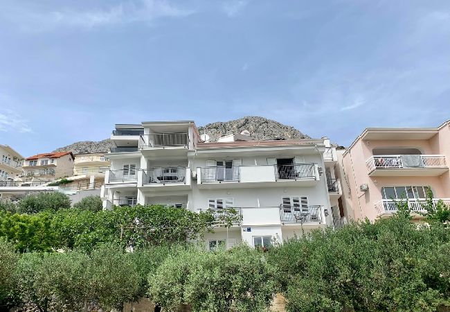 Appartamento a Duce - Appartamento in Duće con vista mare, balcone, Climatizzazione, WIFI (4174-7) Appartamento a Duce - Appartamento in Duće con vista mare, balcone, Climatizzazione, WIFI (4174-7)