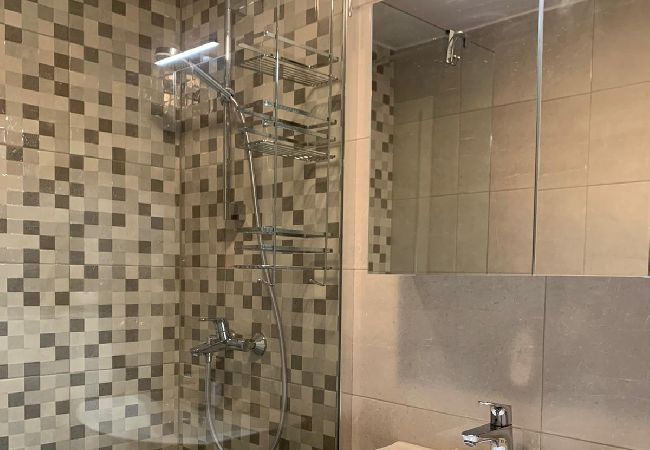 Appartamento a Duce - Appartamento in Duće con vista mare, balcone, Climatizzazione, WIFI (4174-7) Appartamento a Duce - Appartamento in Duće con vista mare, balcone, Climatizzazione, WIFI (4174-7)