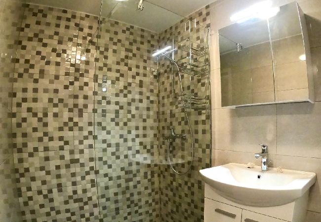 Appartamento a Duce - Appartamento in Duće con vista mare, balcone, Climatizzazione, WIFI (4174-7) Appartamento a Duce - Appartamento in Duće con vista mare, balcone, Climatizzazione, WIFI (4174-7)