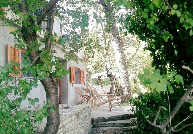 Appartamento a Donji Karin - Appartamento in Karin Gornji con vista mare, terrazzo, Climatizzazione, WIFI (4207-3) Appartamento a Donji Karin - Appartamento in Karin Gornji con vista mare, terrazzo, Climatizzazione, WIFI (4207-3)