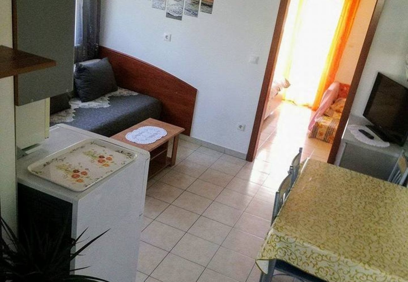 Appartamento a Lopar - Appartamento in Loparo (Lopar) con balcone, Climatizzazione, WIFI (4224-2)