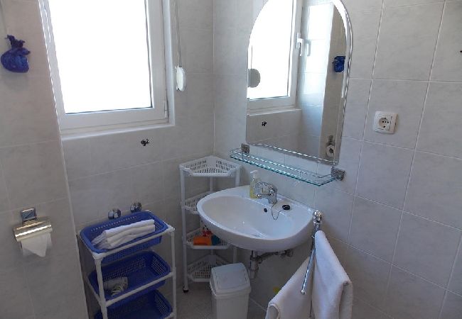 Appartamento a Trogir - Appartamento in Traù (Trogir) con vista mare, balcone, Climatizzazione, WIFI (4236-1) Appartamento a Trogir - Appartamento in Traù (Trogir) con vista mare, balcone, Climatizzazione, WIFI (4236-1)