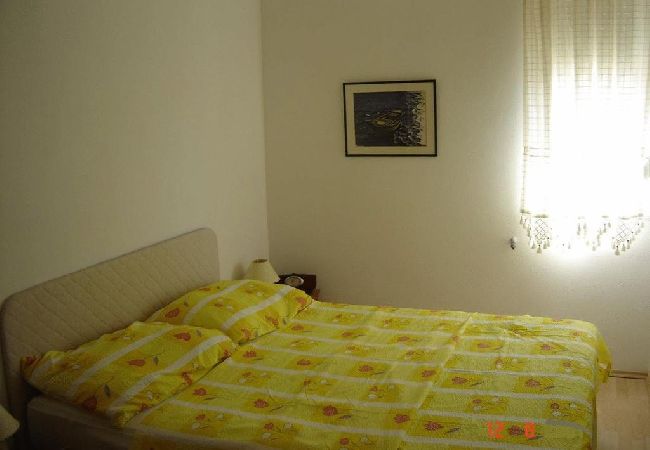 Appartamento a Trogir - Appartamento in Traù (Trogir) con vista mare, balcone, Climatizzazione, WIFI (4236-3) Appartamento a Trogir - Appartamento in Traù (Trogir) con vista mare, balcone, Climatizzazione, WIFI (4236-3)