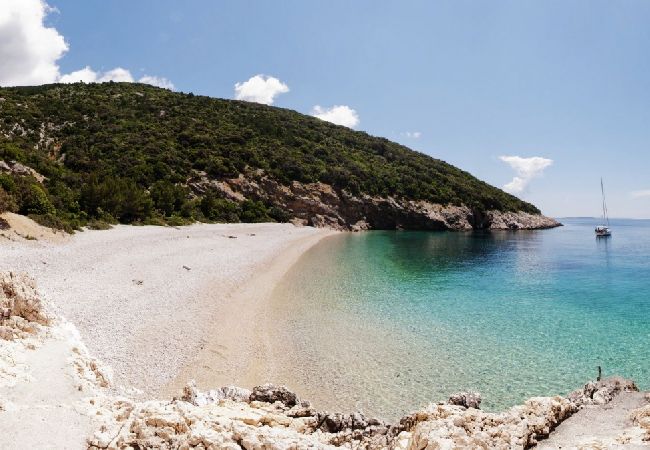 Casa a Stivan - Casa di vacanza in Stivan con vista mare, terrazzo, Climatizzazione, WIFI (4239-1) Casa a Stivan - Casa di vacanza in Stivan con vista mare, terrazzo, Climatizzazione, WIFI (4239-1)