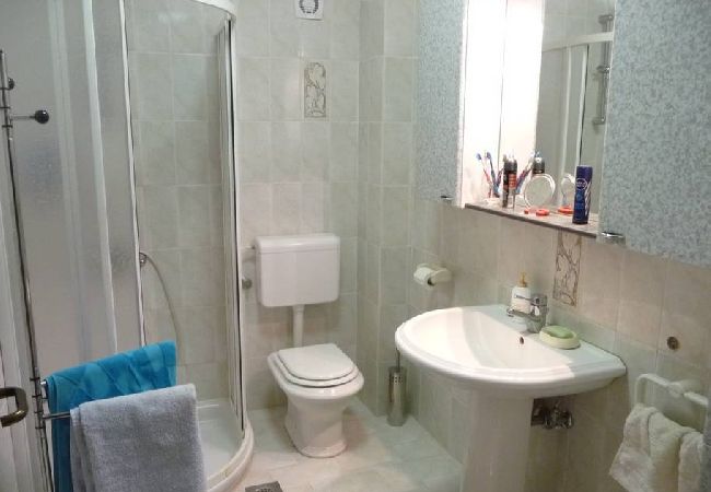 Appartamento a Umag - Appartamento in Umago (Umag) con terrazzo, Climatizzazione, WIFI (4259-2) Appartamento a Umag - Appartamento in Umago (Umag) con terrazzo, Climatizzazione, WIFI (4259-2)