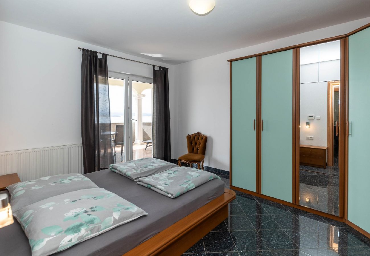 Appartamento a Crikvenica - Appartamento in Cirquenizza (Crikvenica) con vista mare, Climatizzazione, WIFI, Lavatrice (4267-2)