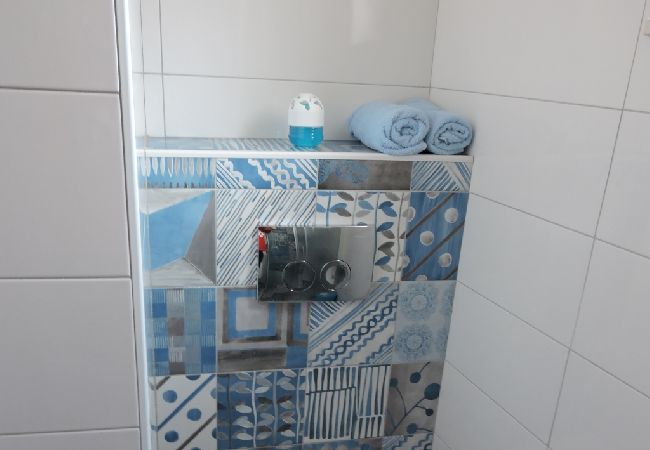 Appartamento a Biograd na moru - Appartamento in Zaravecchia (Biograd) con balcone, Climatizzazione, WIFI (4269-4) Appartamento a Biograd na moru - Appartamento in Zaravecchia (Biograd) con balcone, Climatizzazione, WIFI (4269-4)