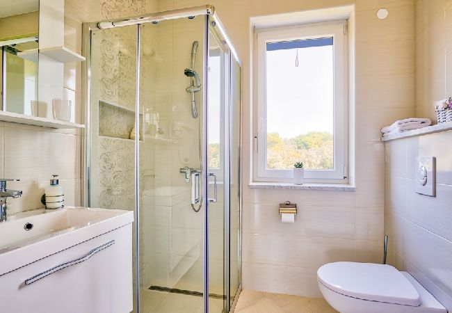 Appartamento a Rovinj - Appartamento in Rovigno (Rovinj) con balcone, Climatizzazione, WIFI, Lavastoviglie (4286-5) Appartamento a Rovinj - Appartamento in Rovigno (Rovinj) con balcone, Climatizzazione, WIFI, Lavastoviglie (4286-5)