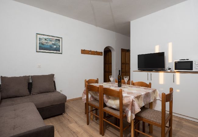 Appartamento a Privlaka - Appartamento in Brevilacqua (Privlaka) con vista mare, balcone, Climatizzazione, WIFI (3598-2) Appartamento a Privlaka - Appartamento in Brevilacqua (Privlaka) con vista mare, balcone, Climatizzazione, WIFI (3598-2)