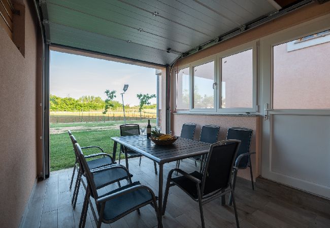 Appartamento a Privlaka - Appartamento in Brevilacqua (Privlaka) con vista mare, balcone, Climatizzazione, WIFI (3598-2) Appartamento a Privlaka - Appartamento in Brevilacqua (Privlaka) con vista mare, balcone, Climatizzazione, WIFI (3598-2)