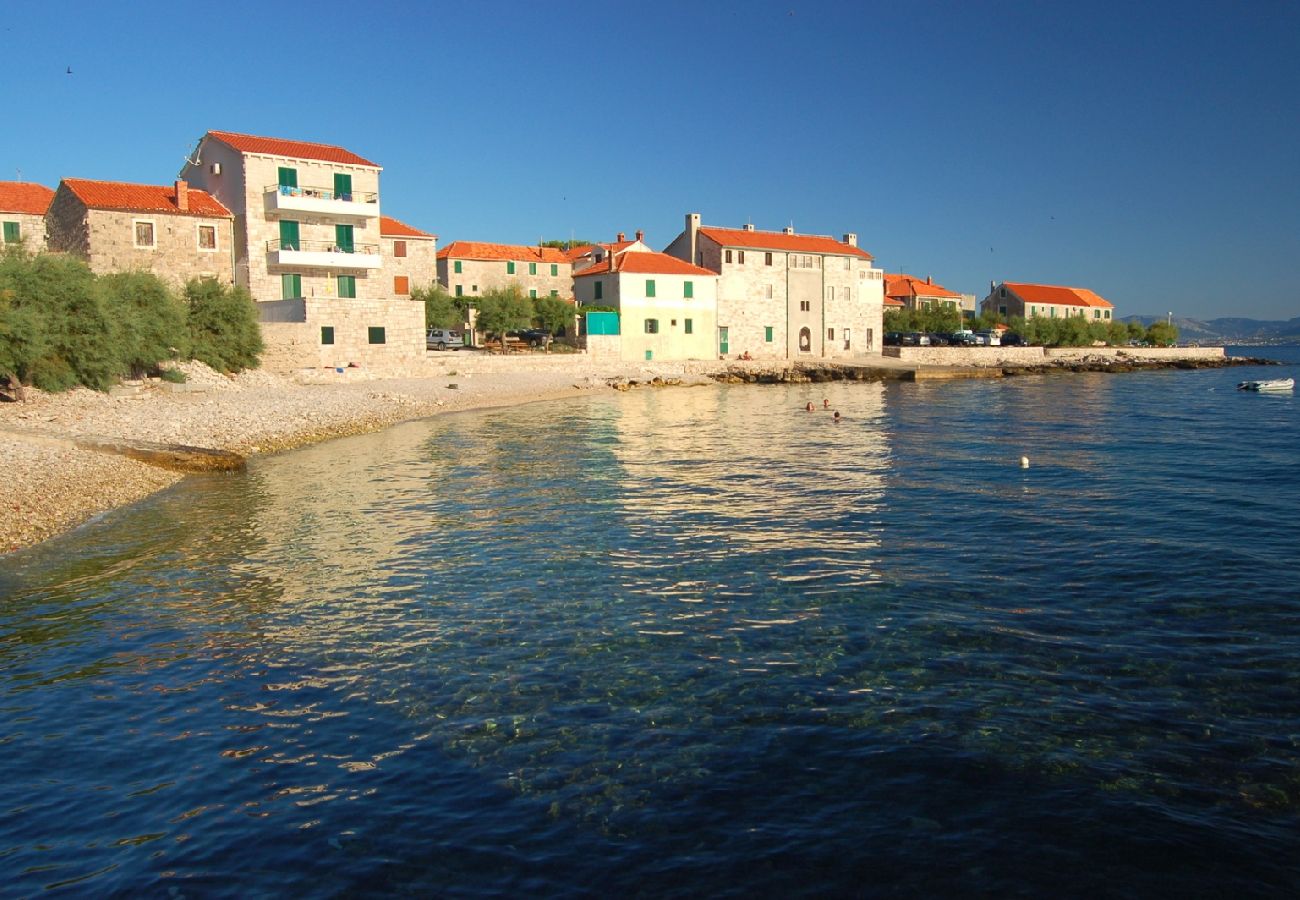 Casa a Postira - Casa di vacanza in Postire (Postira) con vista mare, terrazzo, Climatizzazione, WIFI (4298-1)