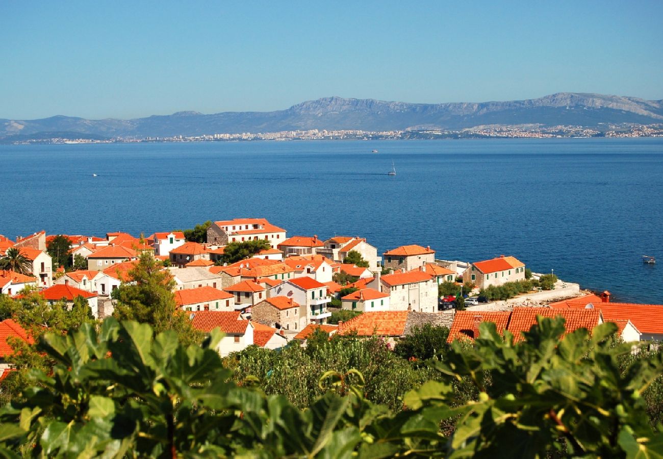 Casa a Postira - Casa di vacanza in Postire (Postira) con vista mare, terrazzo, Climatizzazione, WIFI (4298-1)