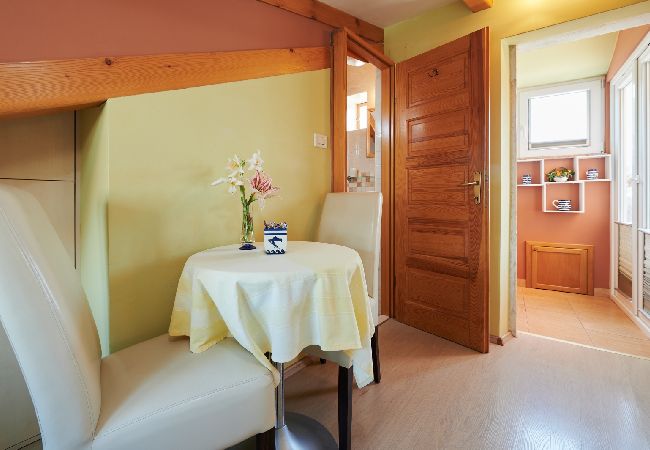 Studio a Trogir - Appartamento Studio in Traù (Trogir) con balcone, Climatizzazione, WIFI (4324-4) Studio a Trogir - Appartamento Studio in Traù (Trogir) con balcone, Climatizzazione, WIFI (4324-4)