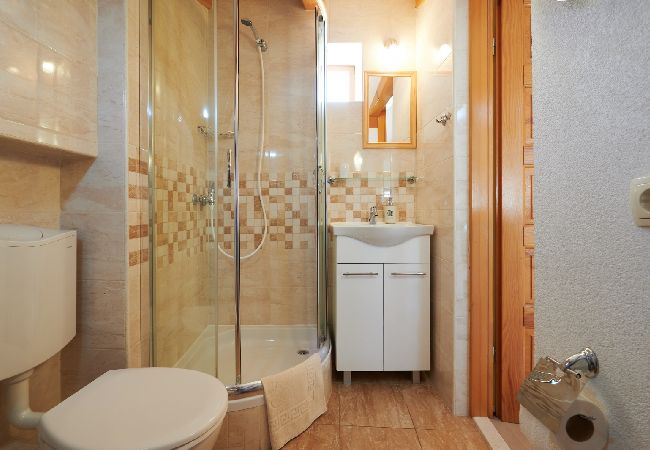 Studio a Trogir - Appartamento Studio in Traù (Trogir) con balcone, Climatizzazione, WIFI (4324-4) Studio a Trogir - Appartamento Studio in Traù (Trogir) con balcone, Climatizzazione, WIFI (4324-4)