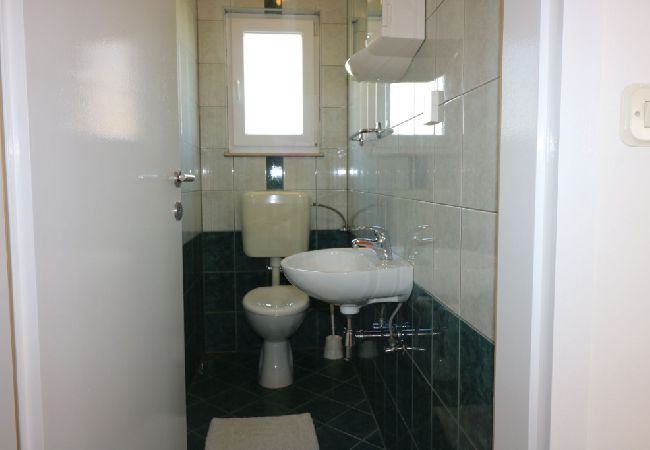 Casa a Porec - Casa di vacanza in Parenzo (Porec) con terrazzo, Climatizzazione, WIFI, Lavastoviglie (4400-7) Casa a Porec - Casa di vacanza in Parenzo (Porec) con terrazzo, Climatizzazione, WIFI, Lavastoviglie (4400-7)