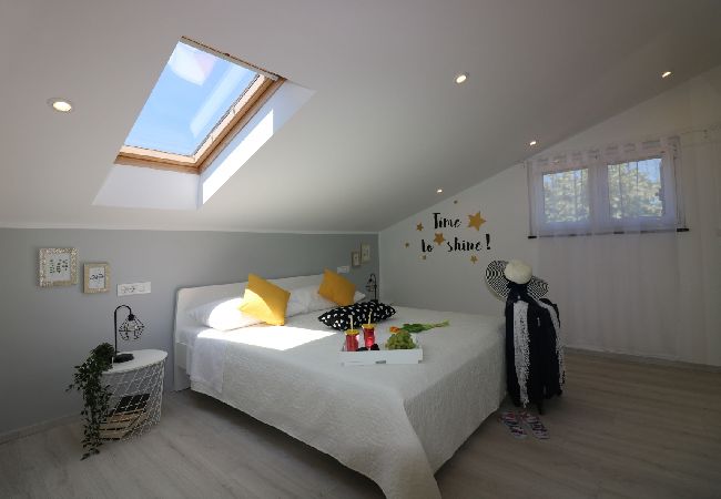 Appartamento a Porec - Appartamento in Parenzo (Porec) con terrazzo, Climatizzazione, WIFI, Lavastoviglie (4400-9) Appartamento a Porec - Appartamento in Parenzo (Porec) con terrazzo, Climatizzazione, WIFI, Lavastoviglie (4400-9)