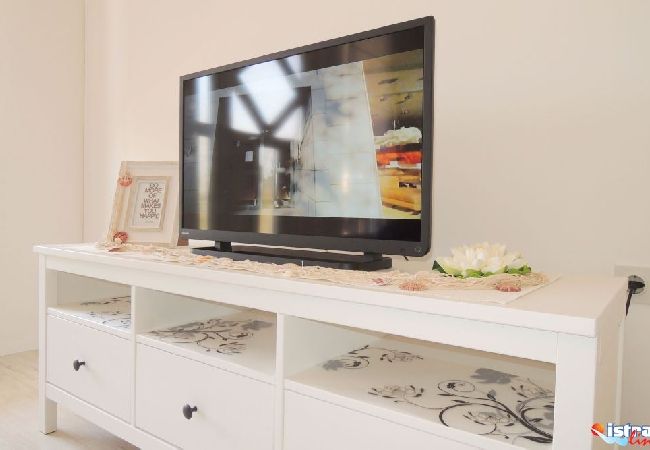 Appartamento a Porec - Appartamento a Parenzo con terrazza, aria condizionata, Wi-Fi, lavastoviglie (4400-10) Appartamento a Porec - Appartamento a Parenzo con terrazza, aria condizionata, Wi-Fi, lavastoviglie (4400-10)