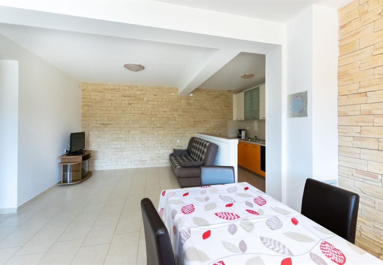 Appartamento a Lopar - Appartamento in Loparo (Lopar) con balcone, Climatizzazione, WIFI (4421-1)