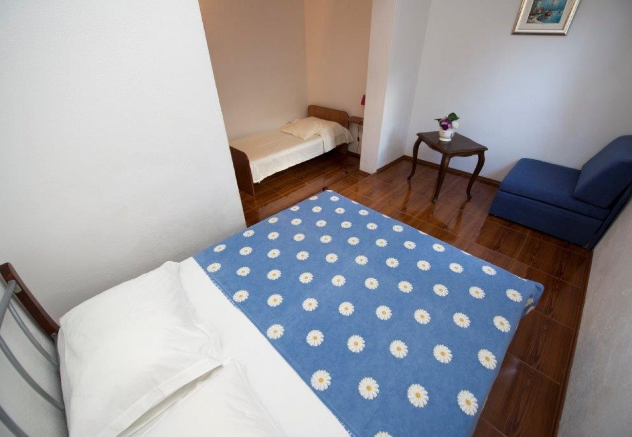 Appartamento a Duce - Appartamento in Duće con vista mare, terrazzo, Climatizzazione, WIFI (132-10)