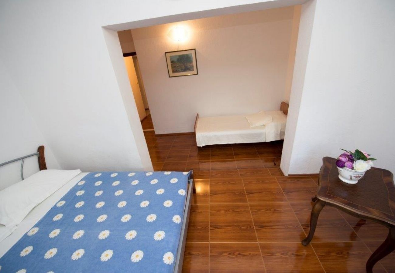 Appartamento a Duce - Appartamento in Duće con vista mare, terrazzo, Climatizzazione, WIFI (132-10)