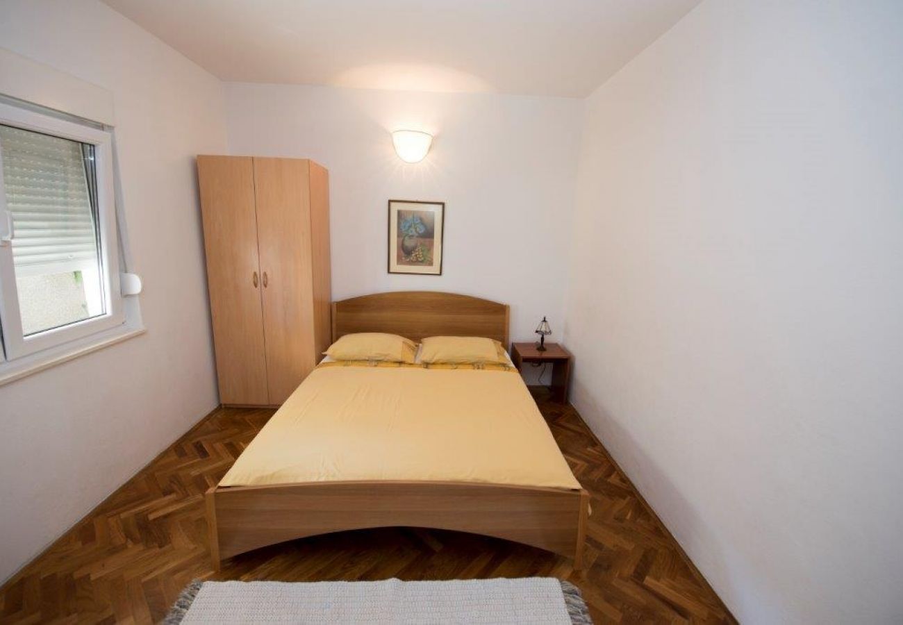 Appartamento a Duce - Appartamento in Duće con vista mare, terrazzo, Climatizzazione, WIFI (132-9)