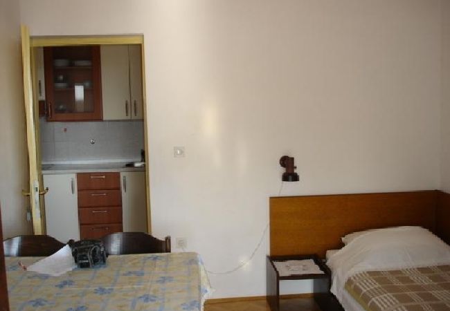 Appartamento a Punat - Appartamento in Ponte (Punat) con vista mare, terrazzo, Climatizzazione, WIFI (4526-1) Appartamento a Punat - Appartamento in Ponte (Punat) con vista mare, terrazzo, Climatizzazione, WIFI (4526-1)