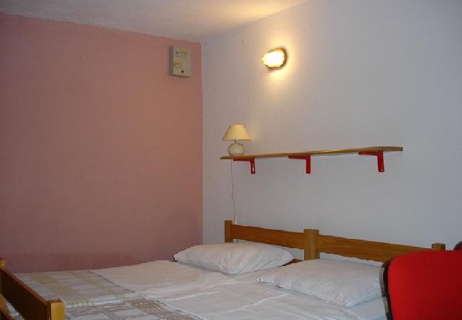 Studio a Punat - Appartamento Studio in Ponte (Punat) con terrazzo, Climatizzazione, WIFI (4526-3) Studio a Punat - Appartamento Studio in Ponte (Punat) con terrazzo, Climatizzazione, WIFI (4526-3)