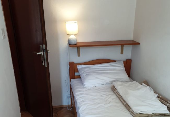 Appartamento a Punat - Appartamento in Ponte (Punat) con terrazzo, Climatizzazione, WIFI (4526-2) Appartamento a Punat - Appartamento in Ponte (Punat) con terrazzo, Climatizzazione, WIFI (4526-2)
