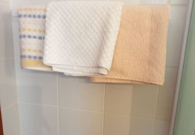 Appartamento a Punat - Appartamento in Ponte (Punat) con terrazzo, Climatizzazione, WIFI (4526-2) Appartamento a Punat - Appartamento in Ponte (Punat) con terrazzo, Climatizzazione, WIFI (4526-2)