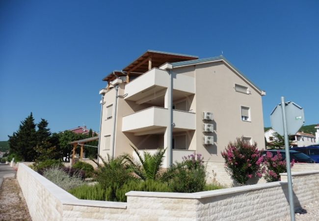 Appartamento a Punat - Appartamento in Ponte (Punat) con terrazzo, Climatizzazione, WIFI, Lavatrice (4534-3) Appartamento a Punat - Appartamento in Ponte (Punat) con terrazzo, Climatizzazione, WIFI, Lavatrice (4534-3)